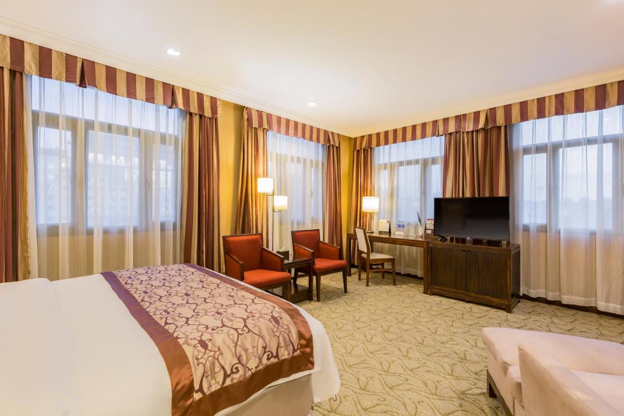 Beijing Jinlong Hotspring Hotel Esterno foto